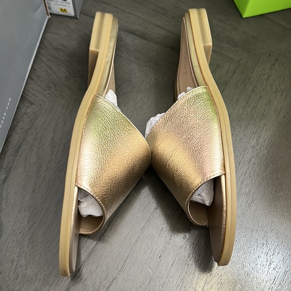 Vionic Demi Slide Sandal - Picture 11 of 12